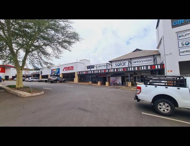 RETAIL PROPERTY TO RENT IN LYNNWOOD RIDGE